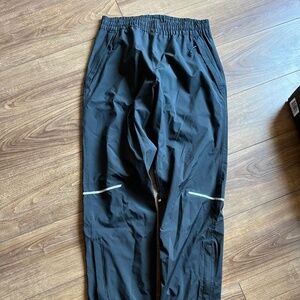 Men’s Columbia Rain Pants - New with Tags - Size Small - Black